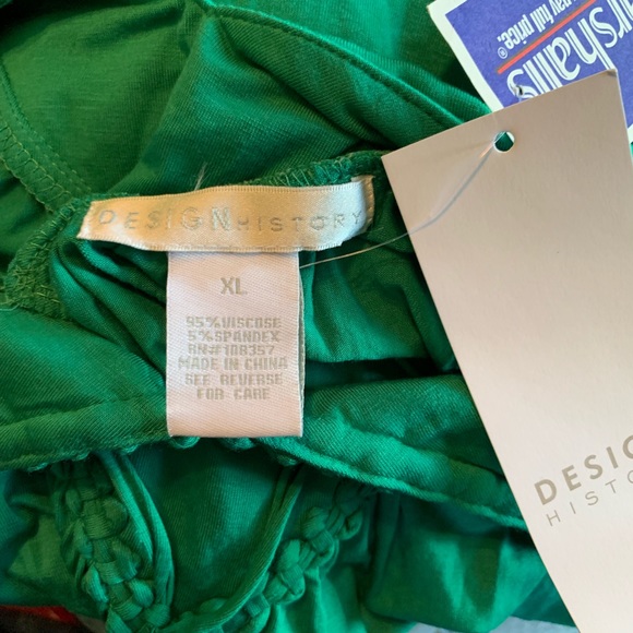 NWT Design History v-neck tank camisole XL - Picture 3 of 4